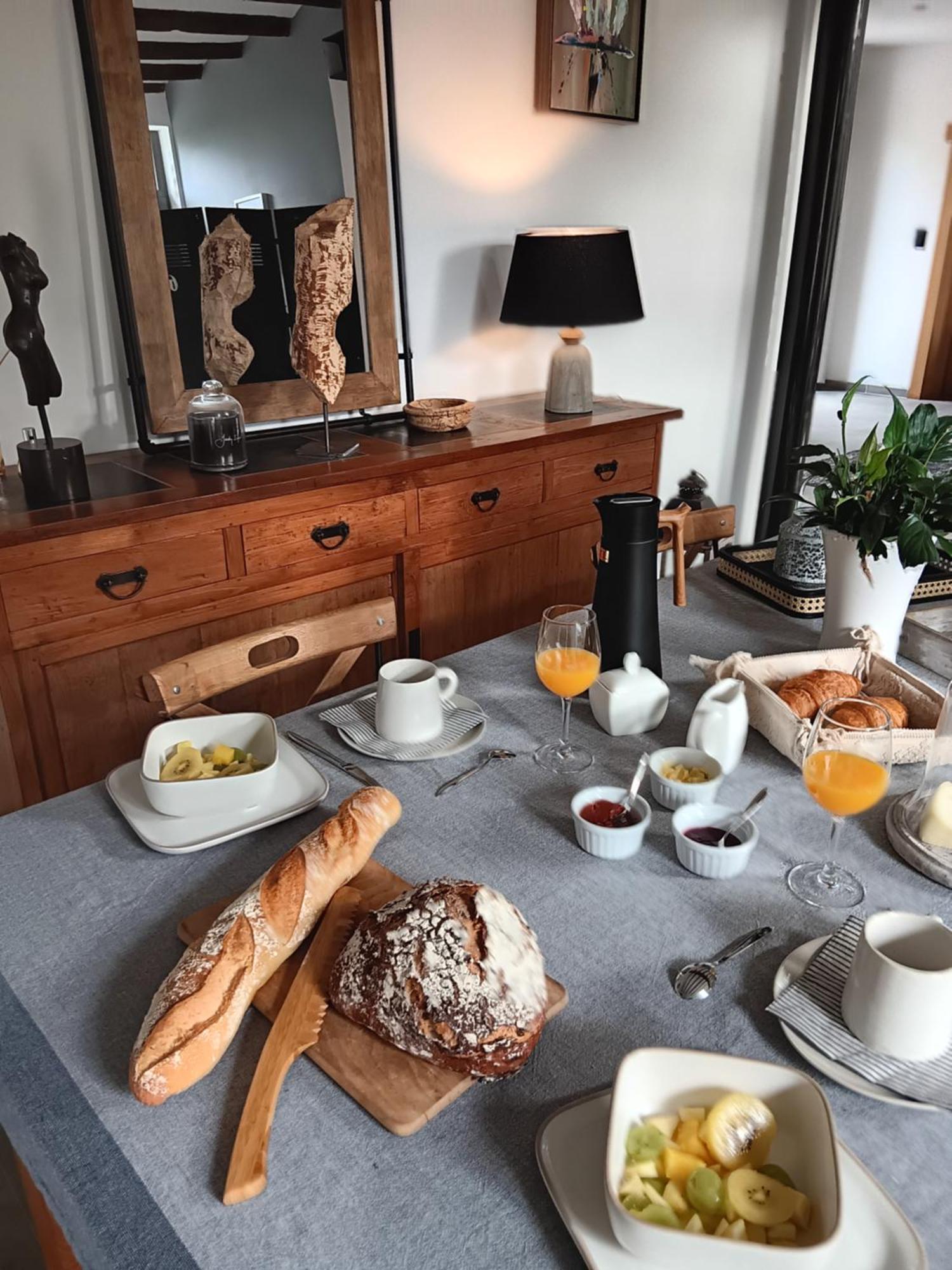 La Chambre Des Daines Binche Bagian luar foto